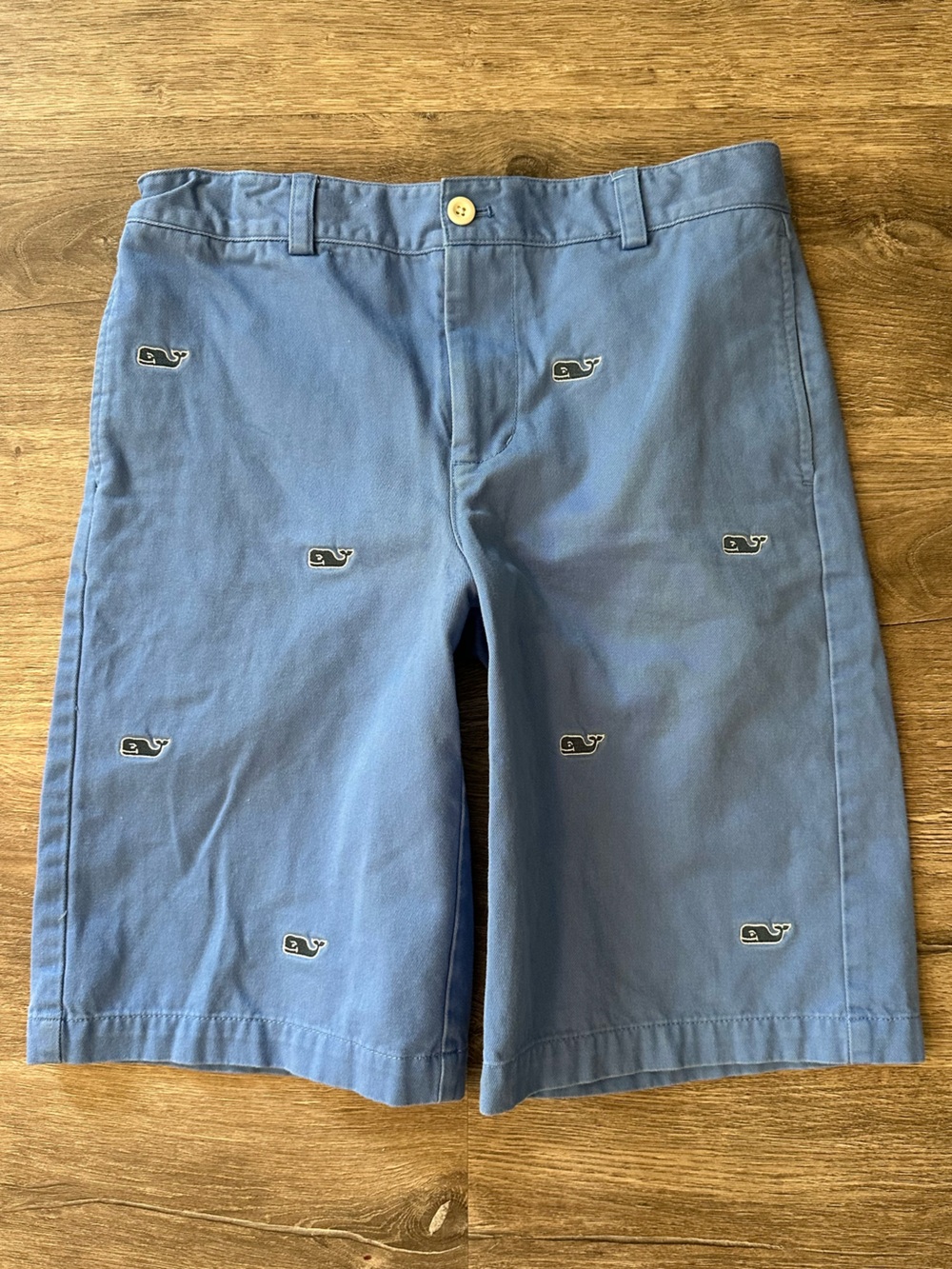 Vineyard Vines Boys 16 Light Blue Embroidered Whale Shorts